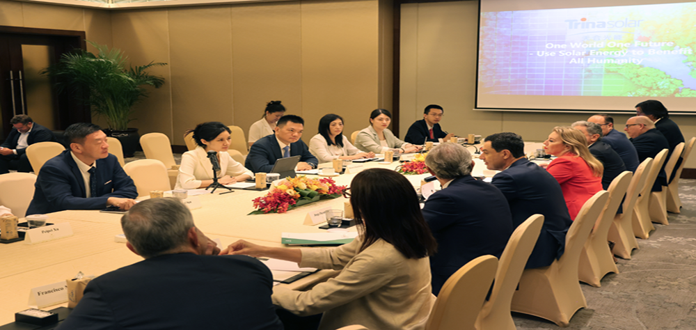 The President of the Andalusia Region of Spain led a delegation to visit Trina Group
